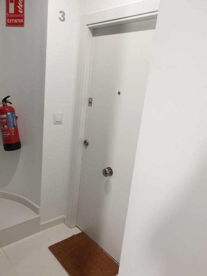 Preciosa Vivienda En El Centro De La Ciudad Apartment โอโกรูญา ภายนอก รูปภาพ