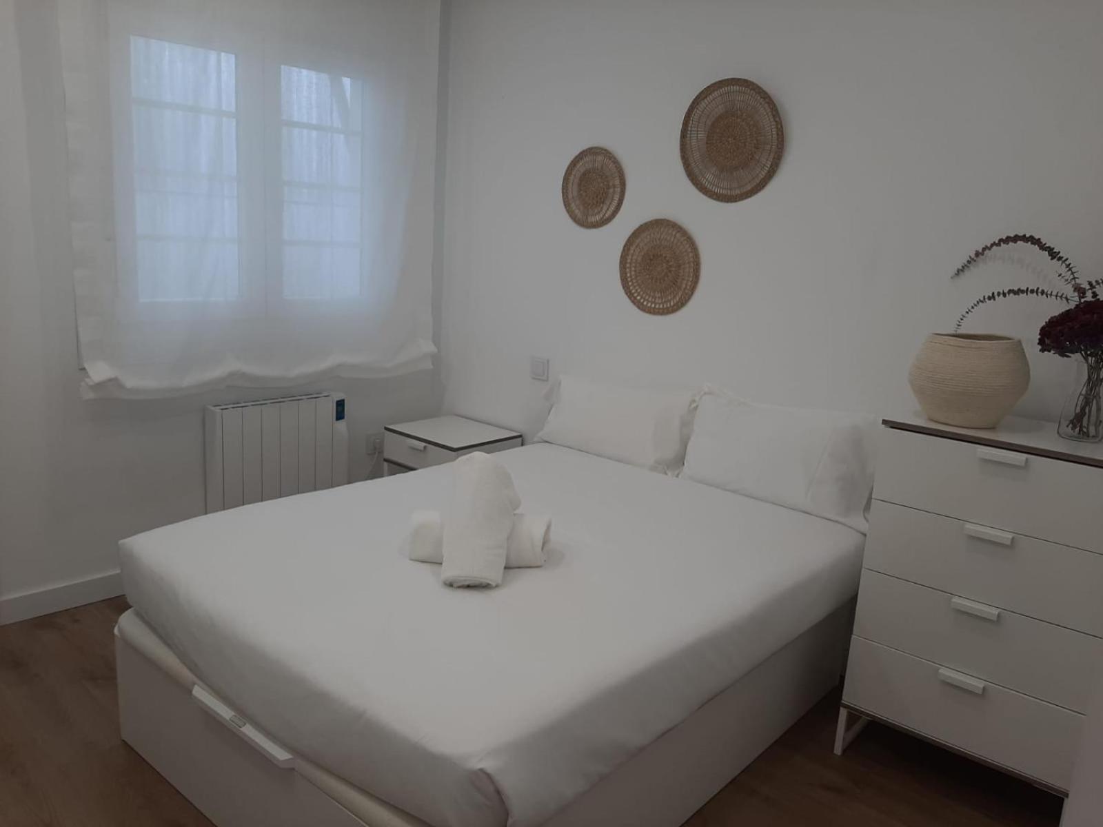 Preciosa Vivienda En El Centro De La Ciudad Apartment โอโกรูญา ภายนอก รูปภาพ